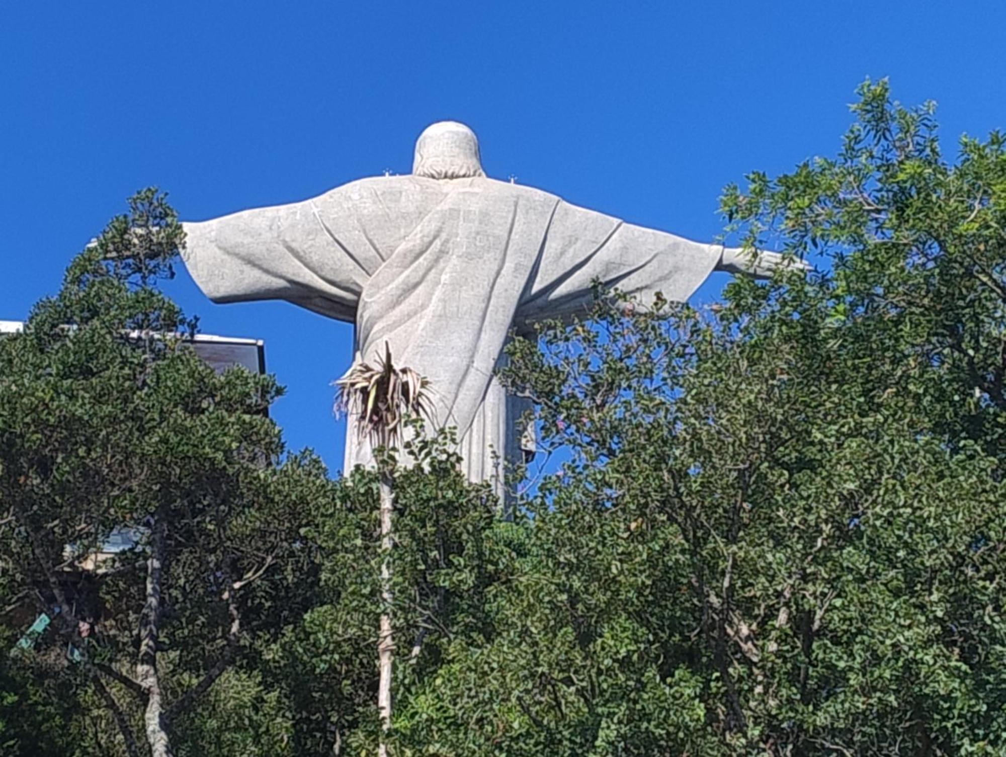 Small' S - Your Rio de Janeiro